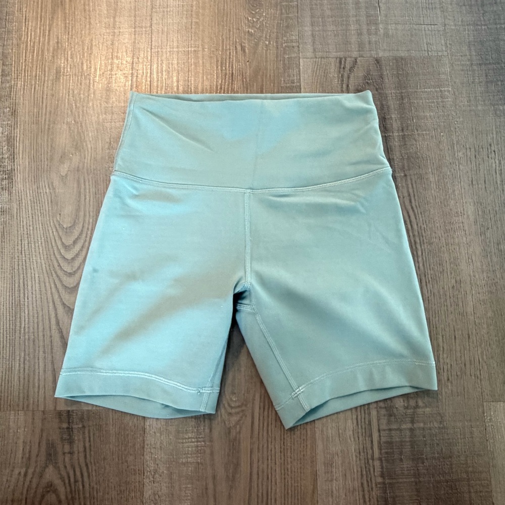 Lululemon biker shorts